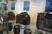 Canon EOS 5D Mark II/ Nikon D90 / Nikon D700 / Canon XL2