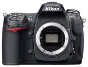 Профессиональный зеркальный фотоаппарат Nikon D300S Body