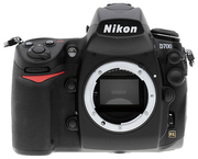 Профессиональный зеркальный фотоаппарат Nikon D700 Body