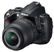 Профессиональный зеркальный фотоаппарат Nikon D5000